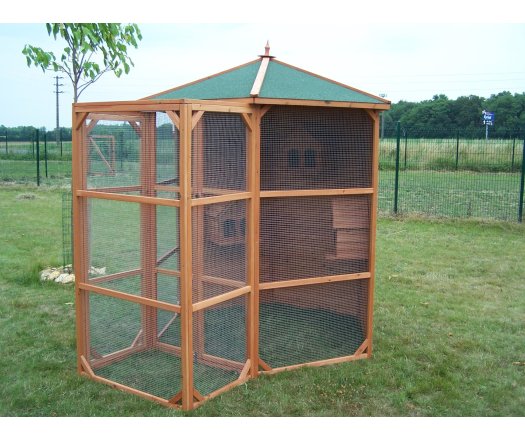 Volière grande taille, Bois, 2.35 x 2.35m, 4.5m²