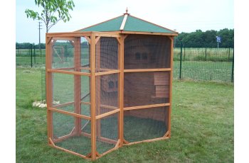 Volière grande taille, Bois, 2.35 x 2.35m, 4.5m²